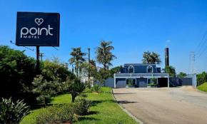 Point Motel 4